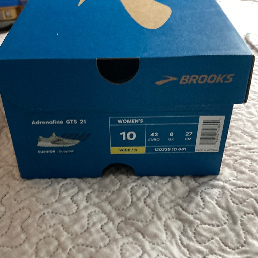 Ladies Brooks Adrenaline GTS 21 (10 wide)